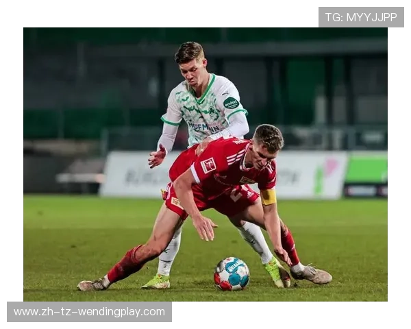 足球比赛中的球员调度与战术执行 足球比赛中的球员调度与战术执行